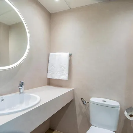Servigroup Venus 3* بينايدورم