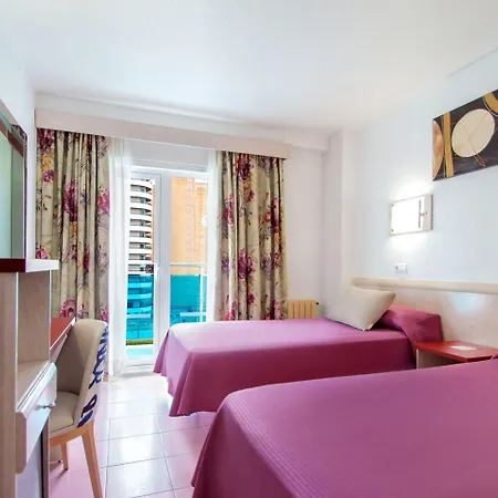 瑟维集团维纳斯酒店 3* 貝尼多姆